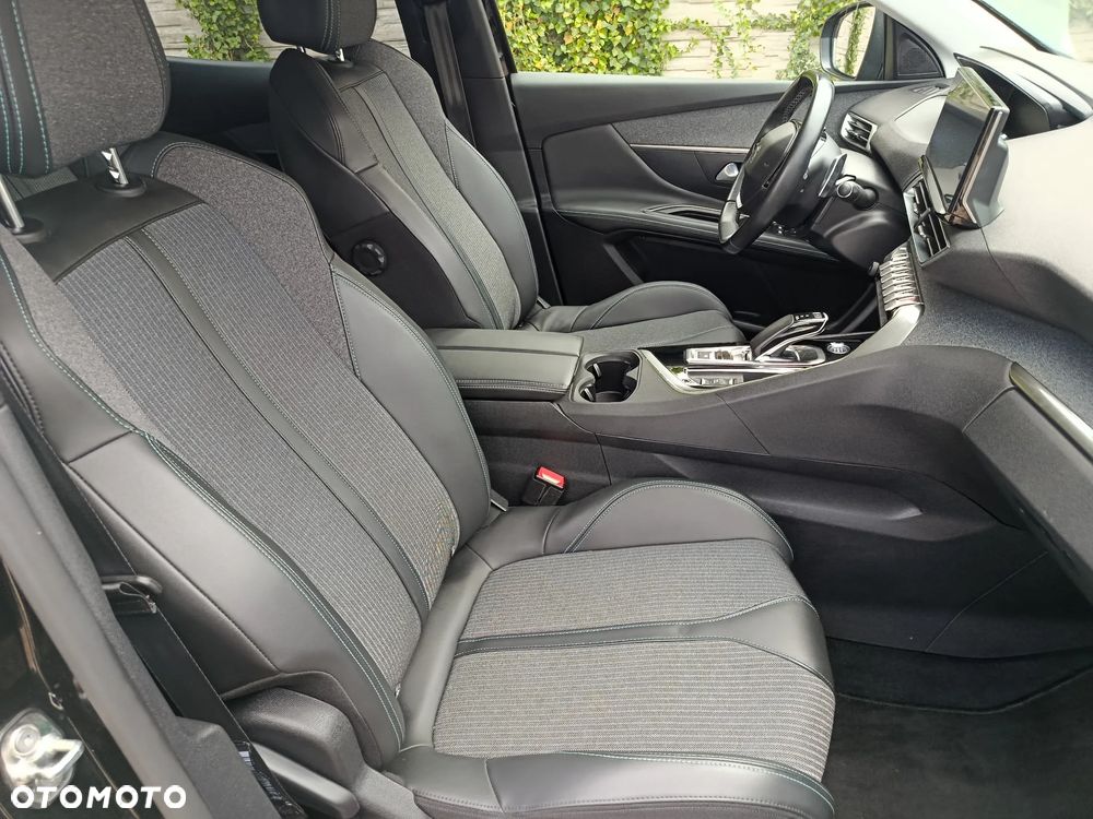 Peugeot 3008 225 e-EAT8 Allure - 15