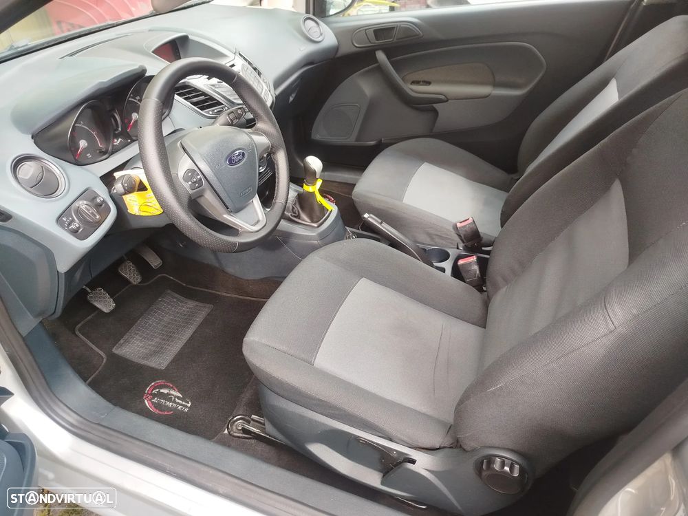 Ford Fiesta 1.4 TDCI Titanium - 7
