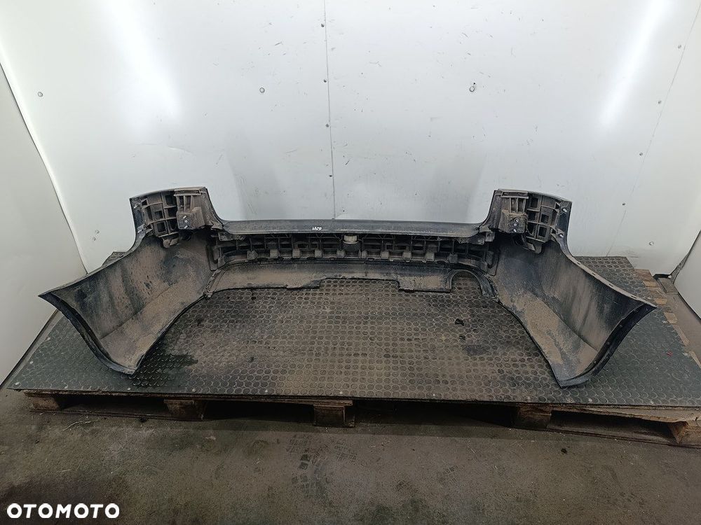 ZDERZAK TYŁ AUDI A4 B7 LZ9Y KOMBI - 4