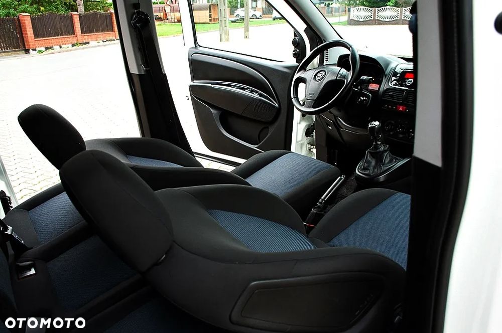 Opel Combo 1.4 Cosmo Eu6 - 31