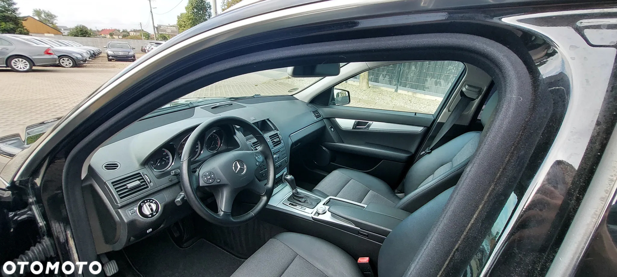 Mercedes-Benz Klasa C - 33