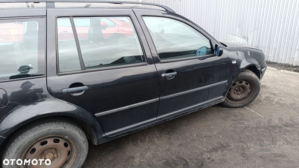 36307 VW golf IV model od 98-06 silnik 1.6 16V AZD skrzynia ERT lakier LC9Z - 9