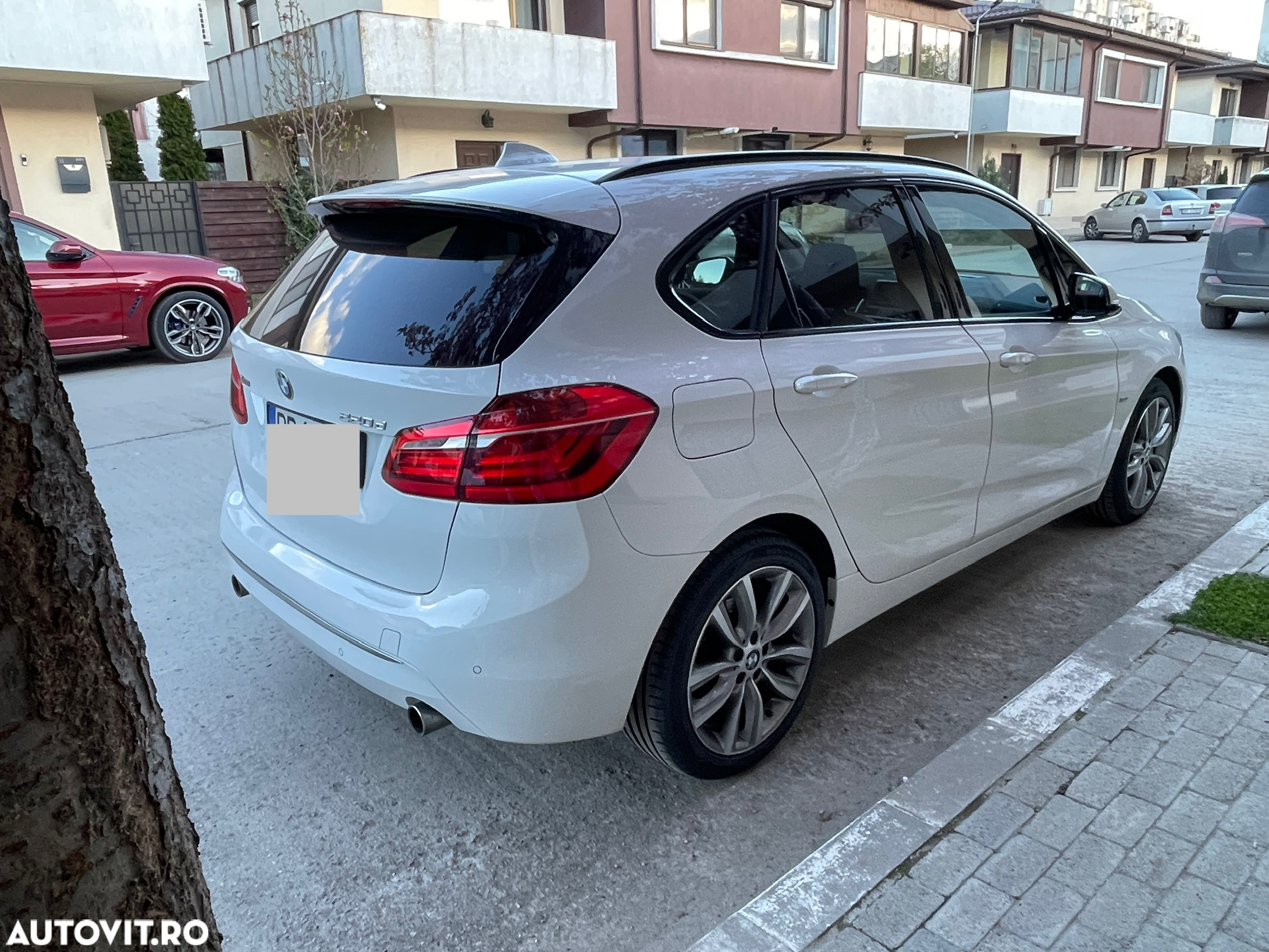 BMW Seria 2 220d Active Tourer xDrive Aut. Luxury Line - 3