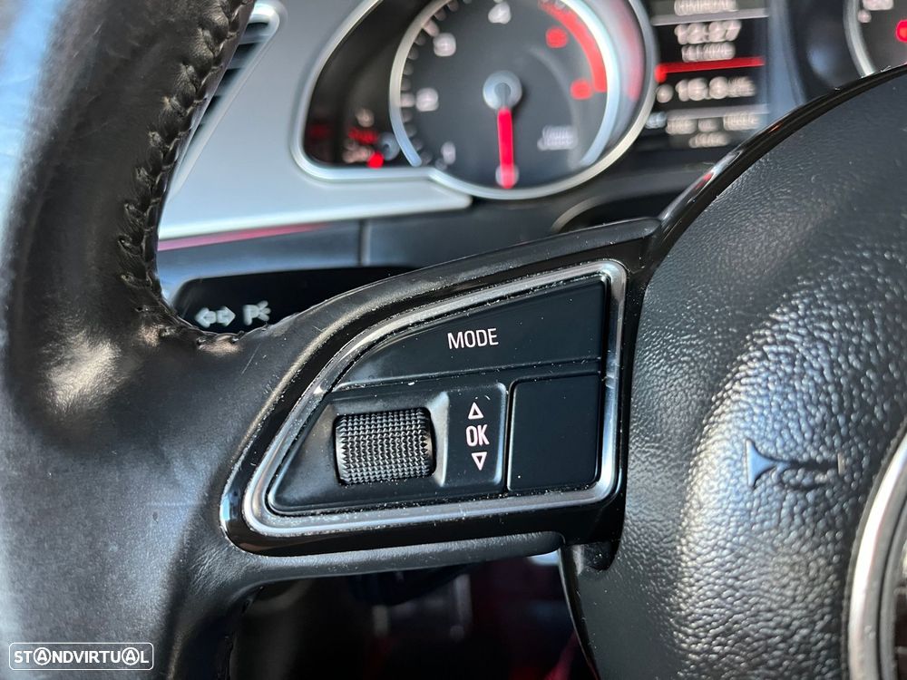 Audi A5 2.0 TDI Business Line Sport - 23