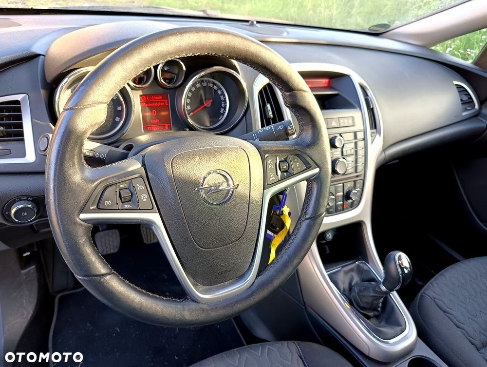 Opel Astra 1.4 T Energy EU6 - 21