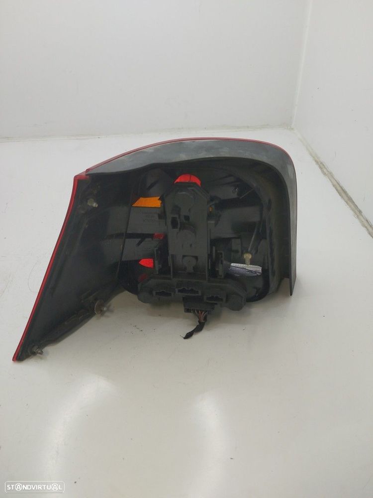 Farolim Stop Dto Volkswagen Golf Iv (1J1) - 4