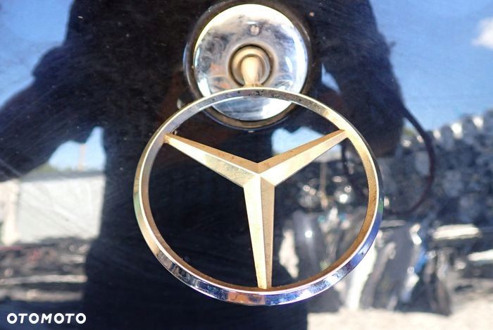 MERCEDES W204 204 C-KLASA 07-10 maska - 9