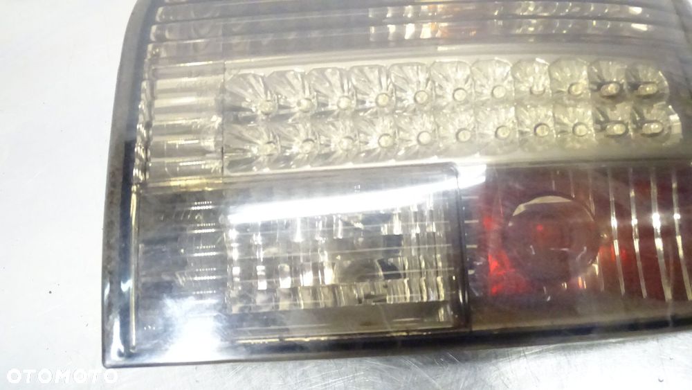 LAMPA LEWA PRAWA TYLNA AUDI A3 8L 1.8 - 9