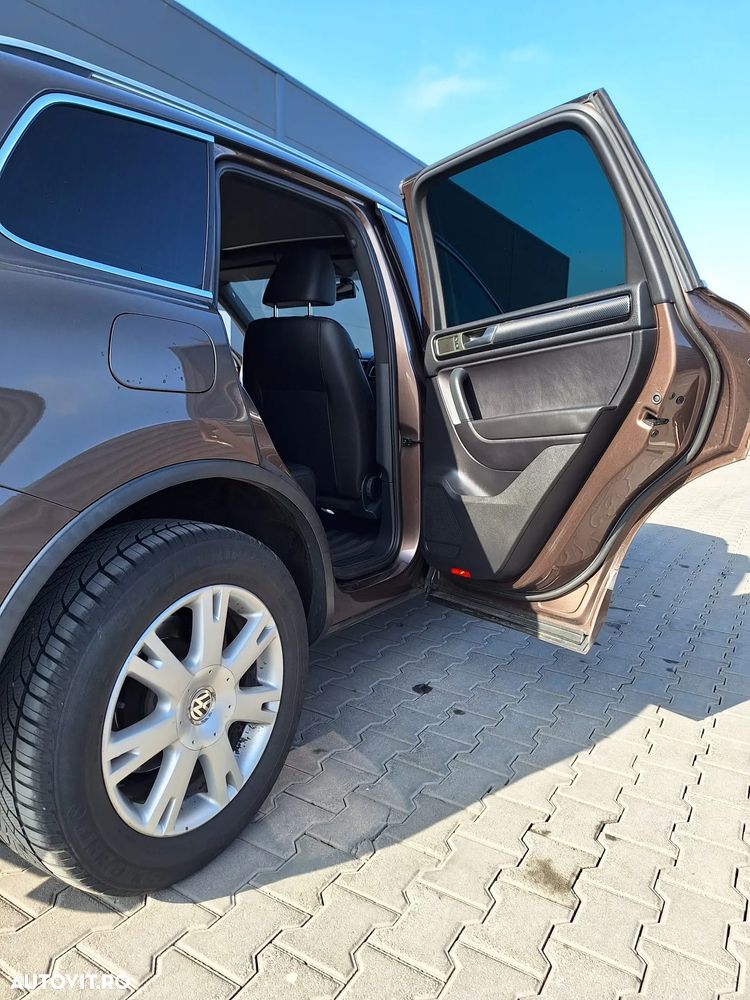 Volkswagen Touareg - 36