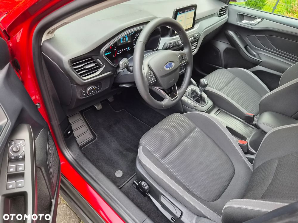 Ford Focus 1.5 EcoBlue Start-Stopp-System COOL&CONNECT - 9