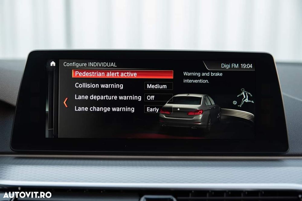 BMW Seria 5 530d xDrive AT - 17