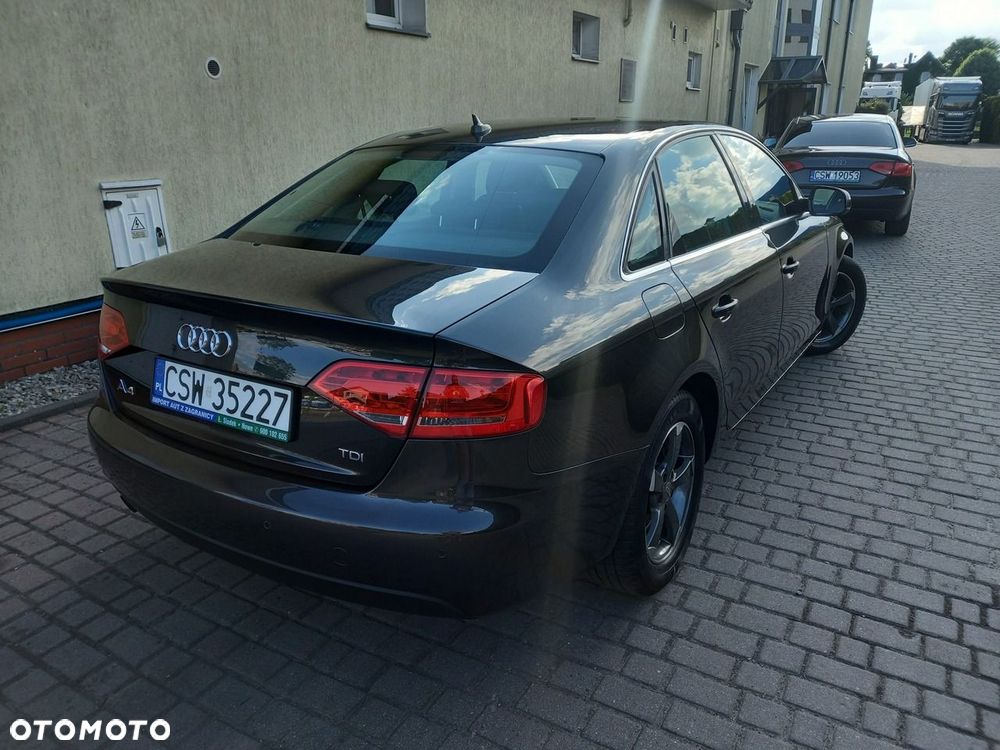Audi A4 Limousine 2.0 TDI ultra DPF Attraction - 8