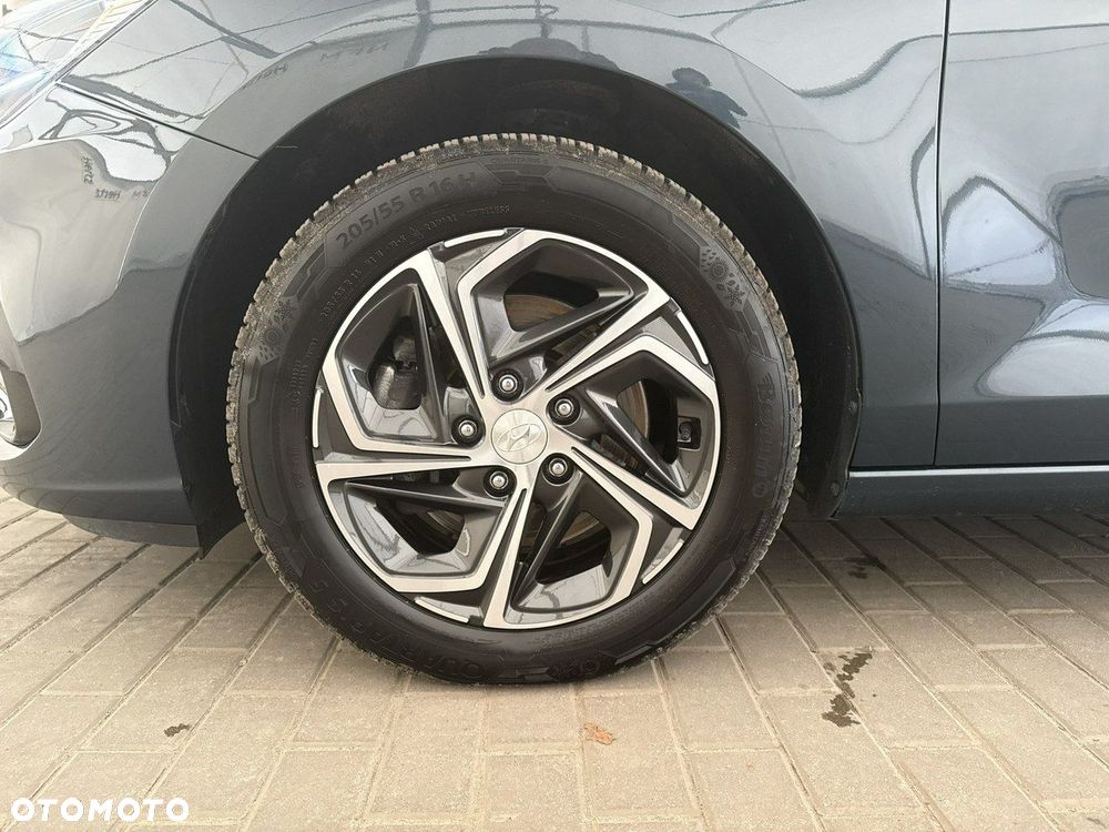 Hyundai i30 - 21