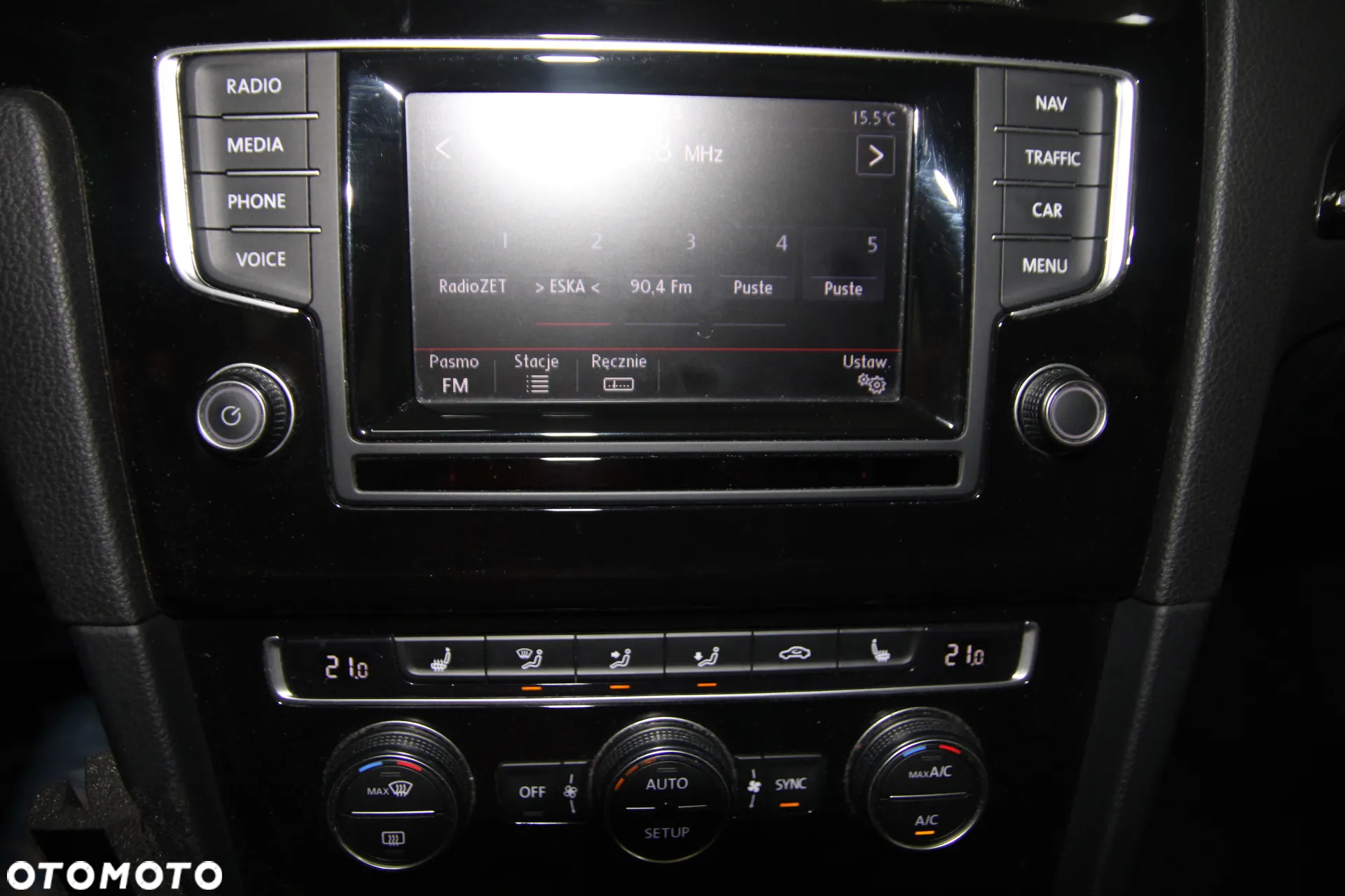 Volkswagen Golf VII 2.0 TDI BMT Highline - 20
