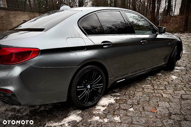 BMW Seria 5 530d xDrive M Sport sport - 16