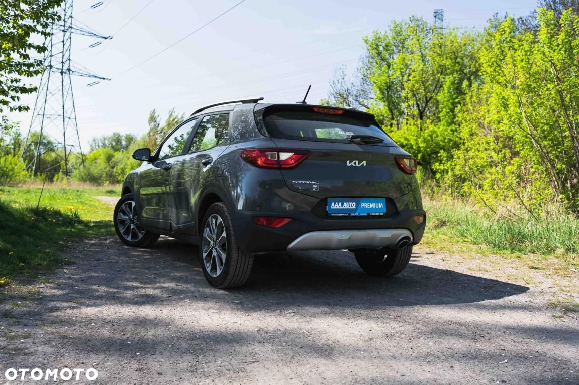 Kia Stonic - 12
