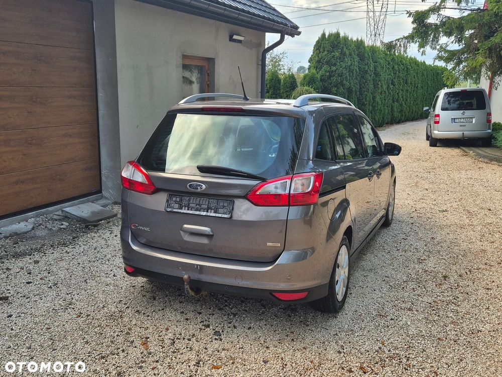 Ford Grand C-MAX 1.6 TDCi Titanium - 21