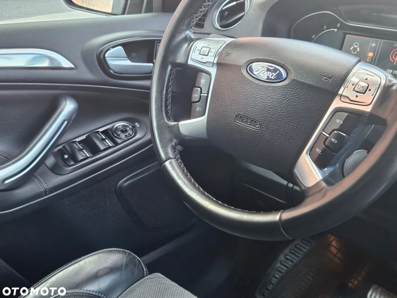 Ford Galaxy 2.0 TDCi Titanium MPS6 - 34