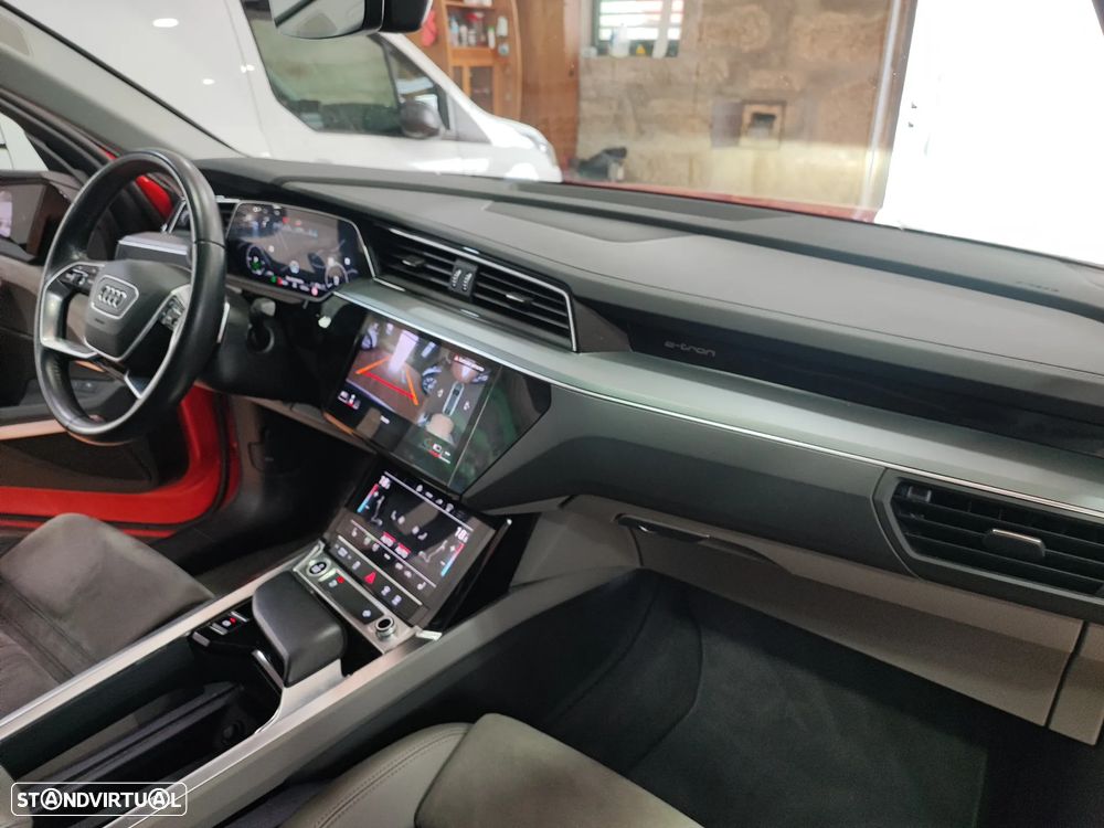 Audi e-tron Sportback 55 quattro S line - 16