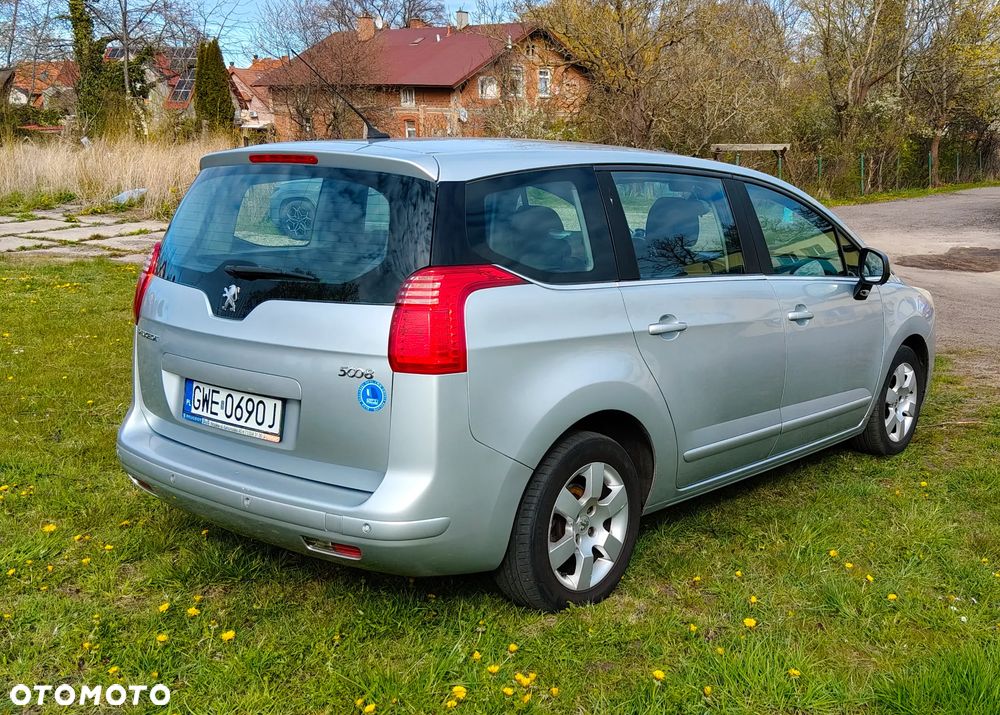 Peugeot 5008 1.6 HDi Premium - 7