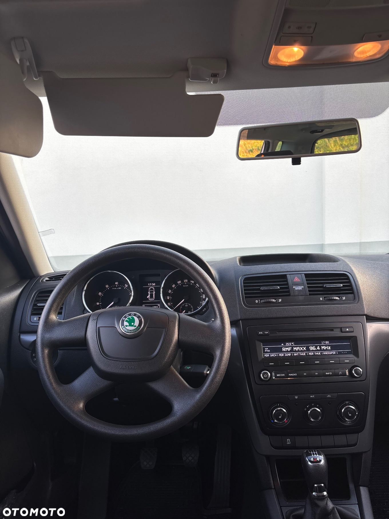 Skoda Yeti 1.8 TSI 4x4 Active PLUS EDITION - 23