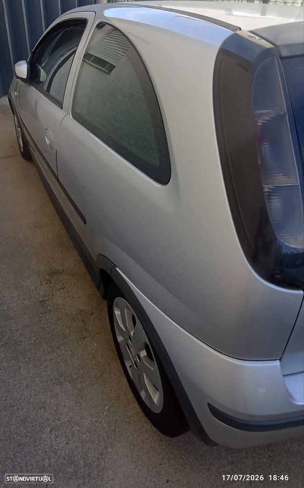 Opel Corsa 1.2 16V Enjoy - 2