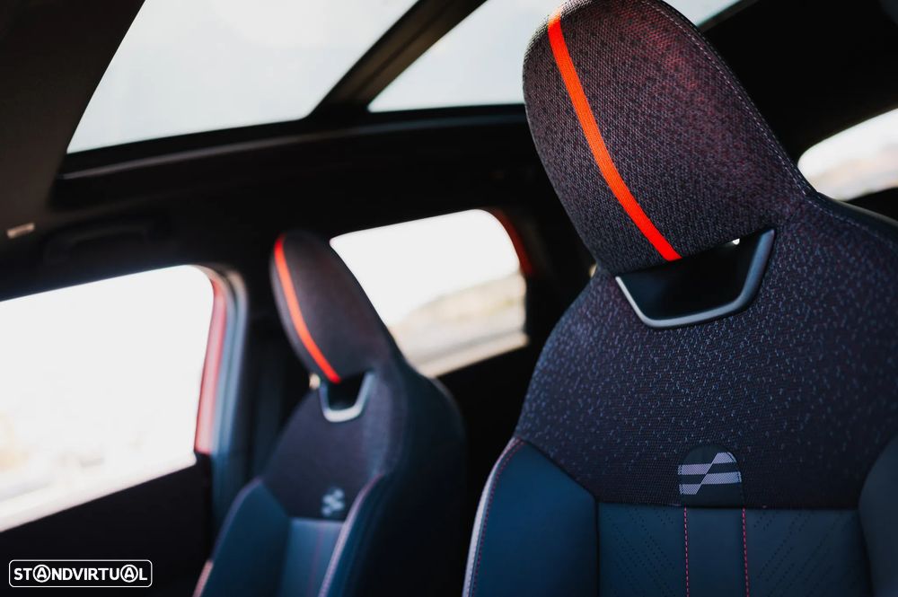 MINI Countryman SE JCW S - 15