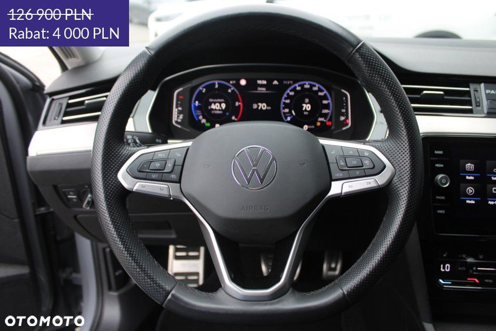 Volkswagen Passat - 26