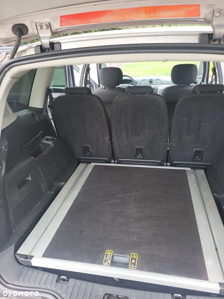 Ford S-Max 2.0 TDCi DPF Titanium - 10