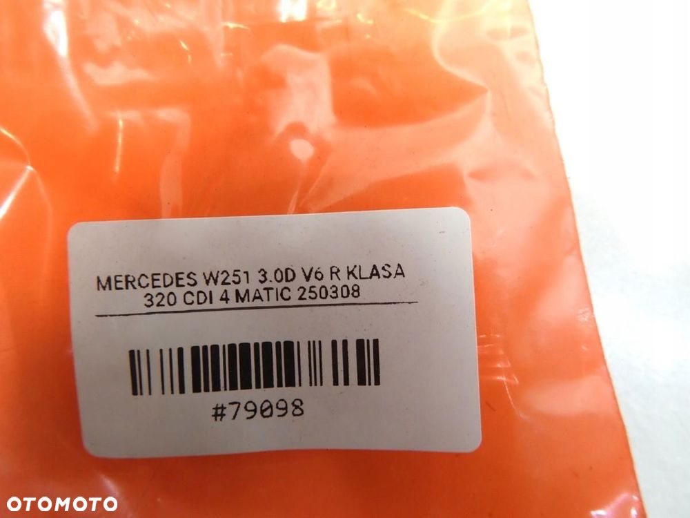 WZMACNIACZ ANTENY MERCEDES R W251 A2518230014 - 4