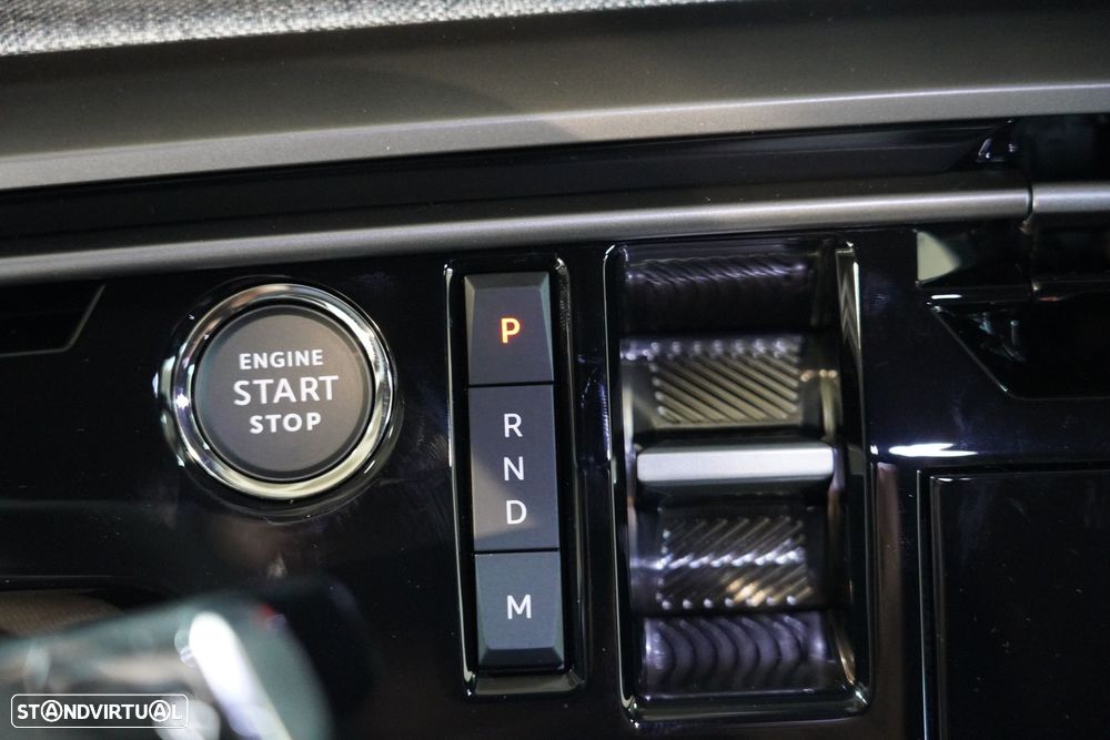 Peugeot 3008 1.2 Hybrid Allure e-DCS6 - 21