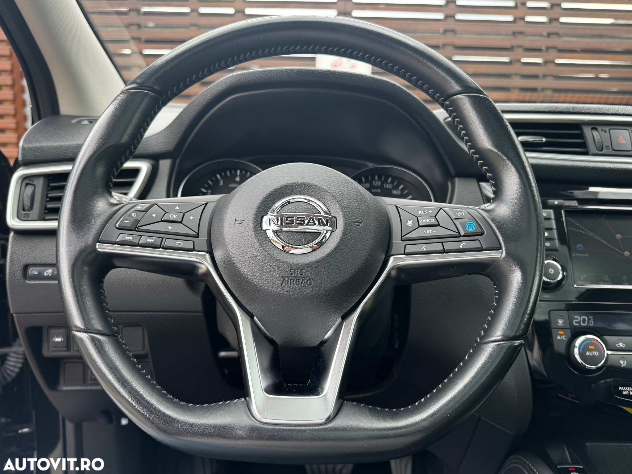 Nissan Qashqai 1.3 DIG-T DCT TEKNA - 17