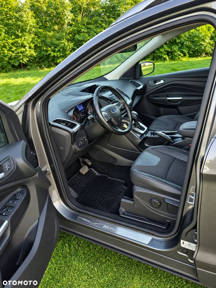 Ford Kuga 2.0 TDCi 4x4 Titanium - 8