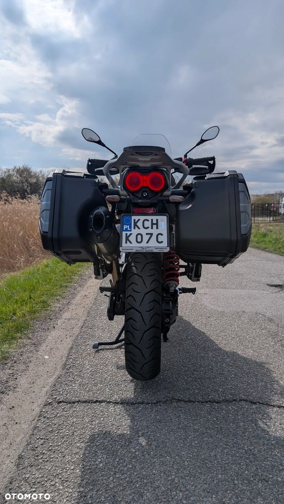 Moto Guzzi V85 - 3