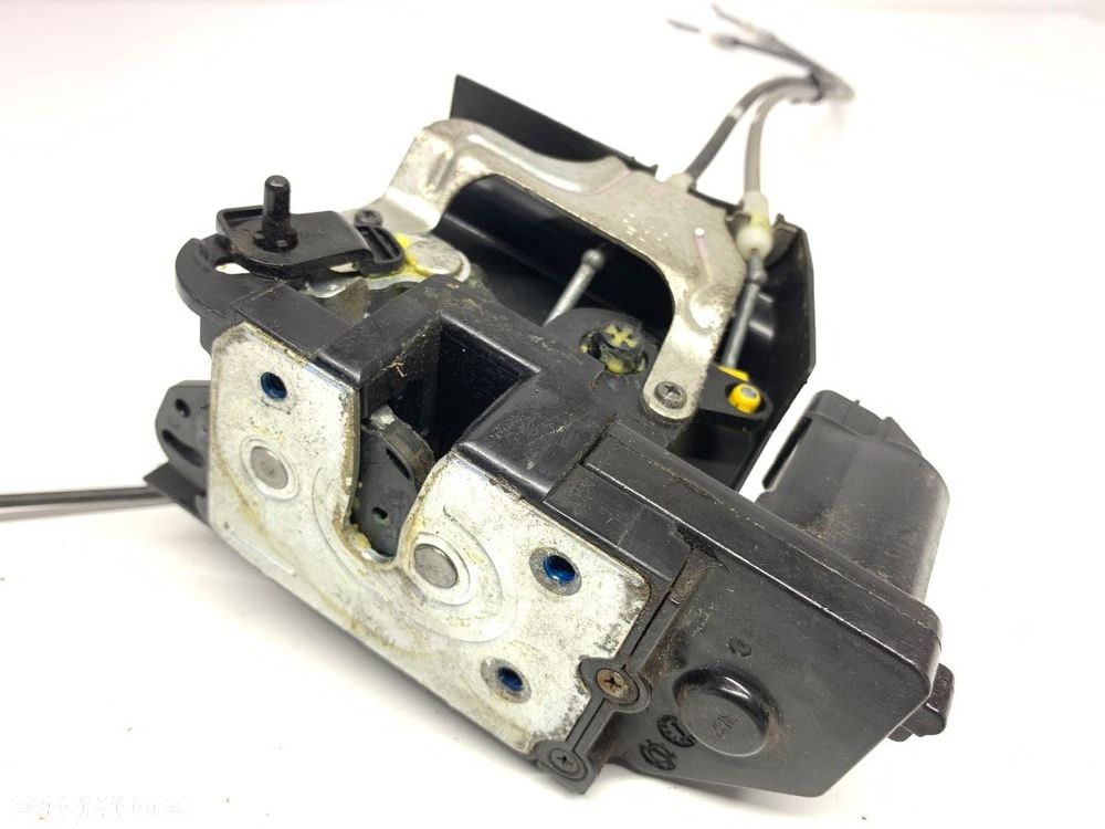 ZAMEK DRZWI PRAWY TYŁ  SSANGYONG ACTYON I 2005 - 2022 2.0 Xdi 104 kW [141 KM] olej napędowy 2005 - - 3