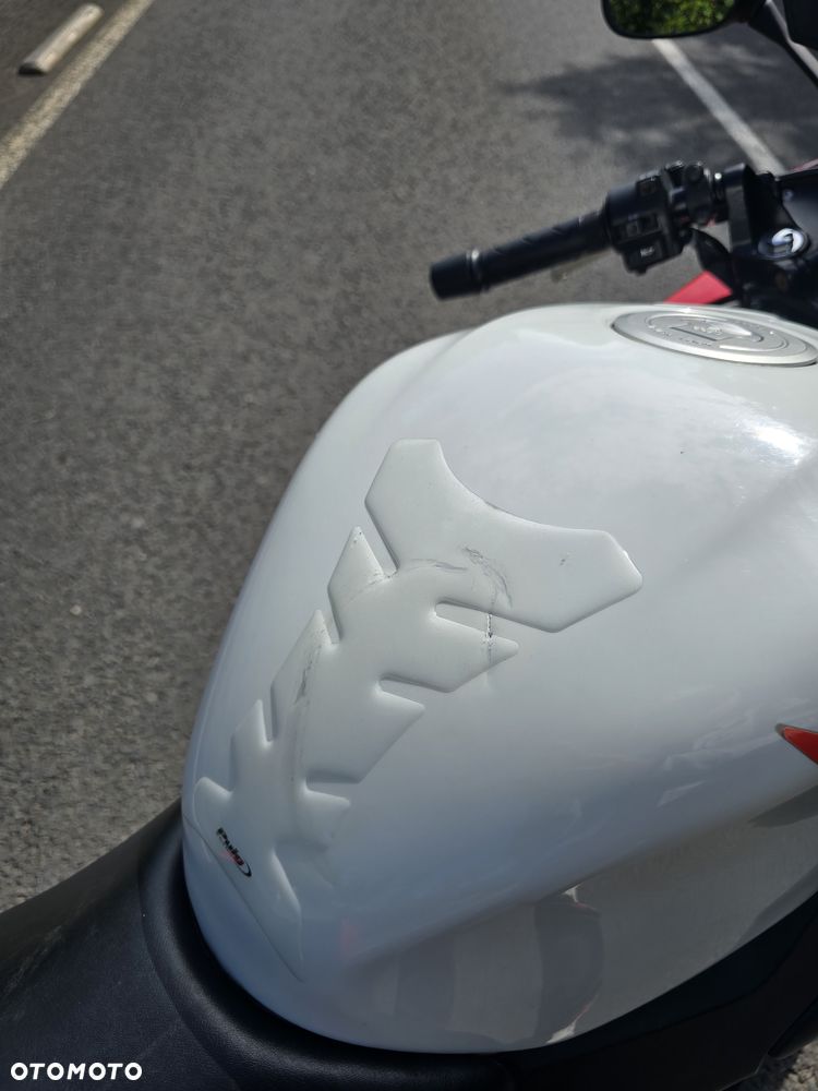 Honda CBR - 14