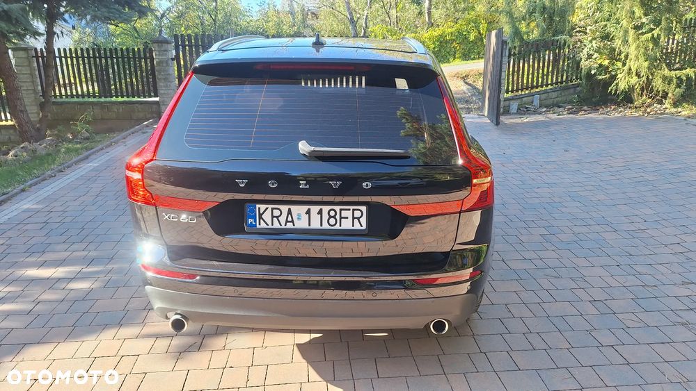 Volvo XC 60 B4 D AWD Geartronic Momentum Pro - 18