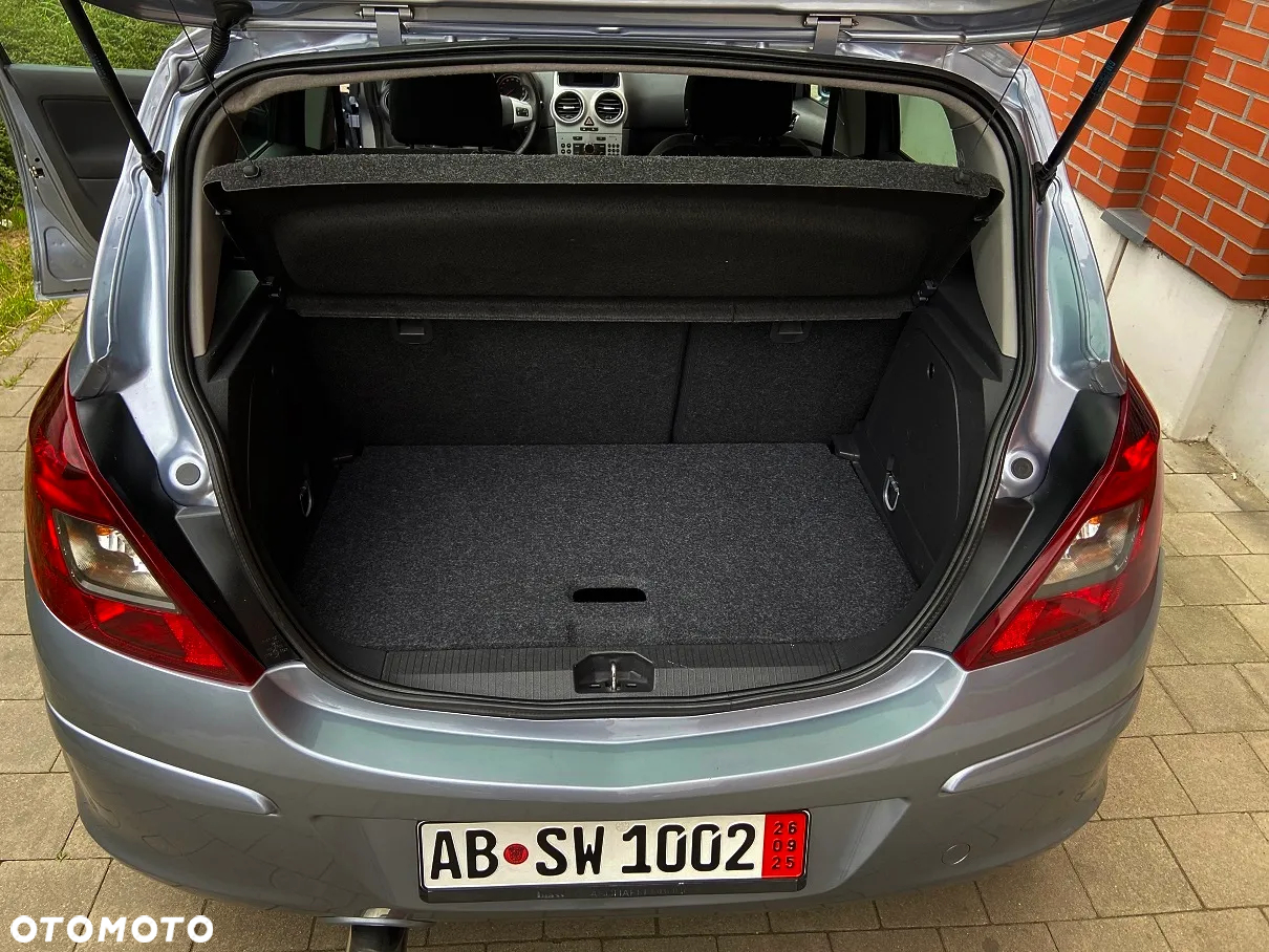 Opel Corsa 1.4 16V Catch me - 22