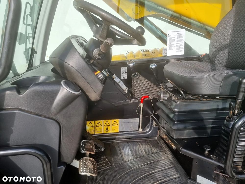 JCB 540-140 jak Manitou MT 1440 BC38 - 13