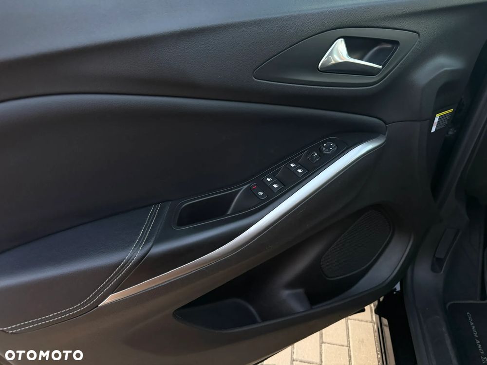 Opel Grandland X - 19