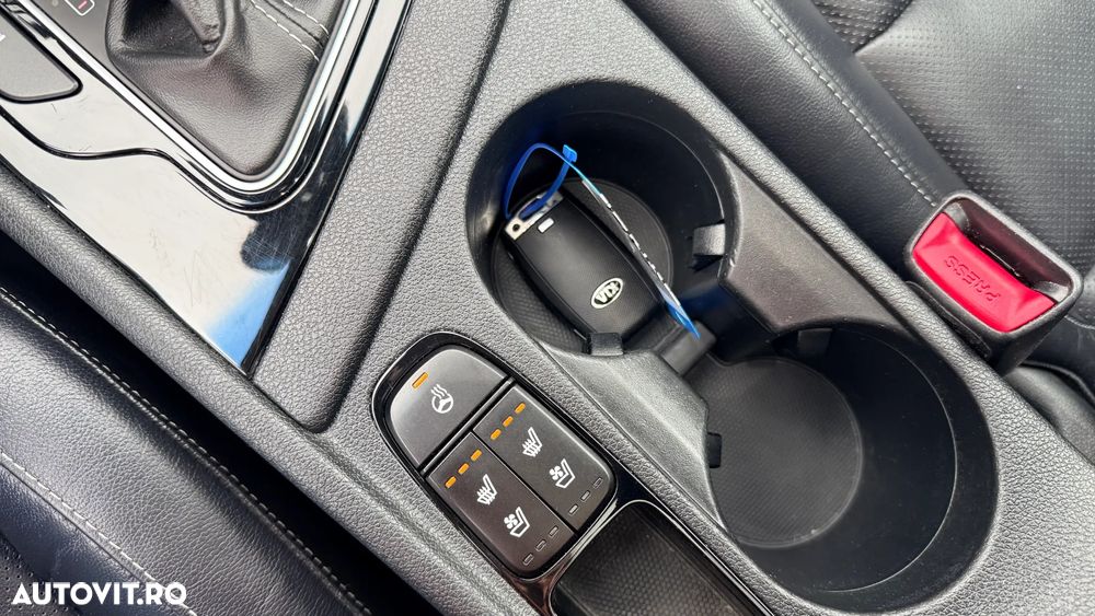 Kia Niro 1.6 GDI 2WD Aut. Spirit - 12