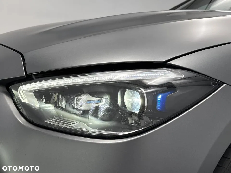 Mercedes-Benz Klasa C 300 4MATIC 9G-TRONIC - 26
