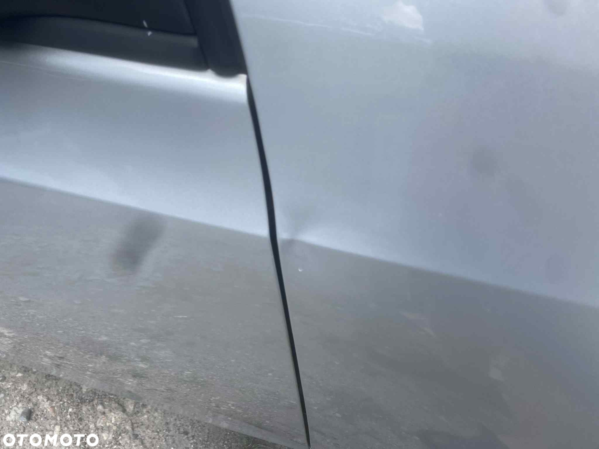 Volkswagen Golf - 13