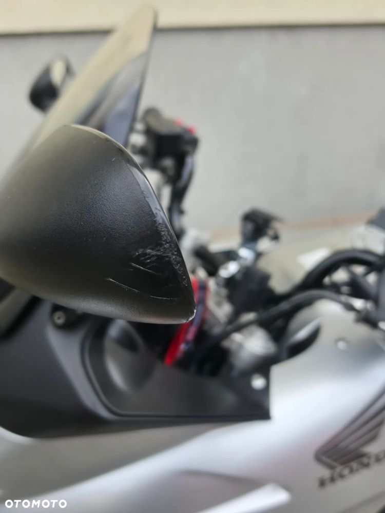 Honda CBF - 27
