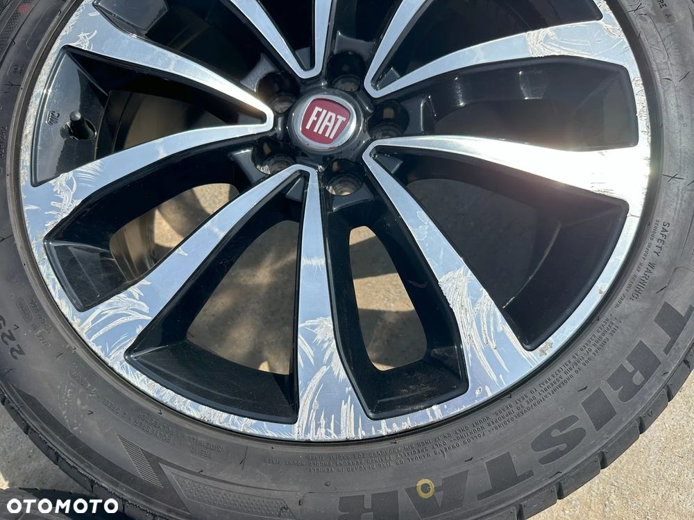 Koła Alufelgi 17" 5x98 Fiat Tipo II Doblo Aluminiowe 225/45/R17 - 13