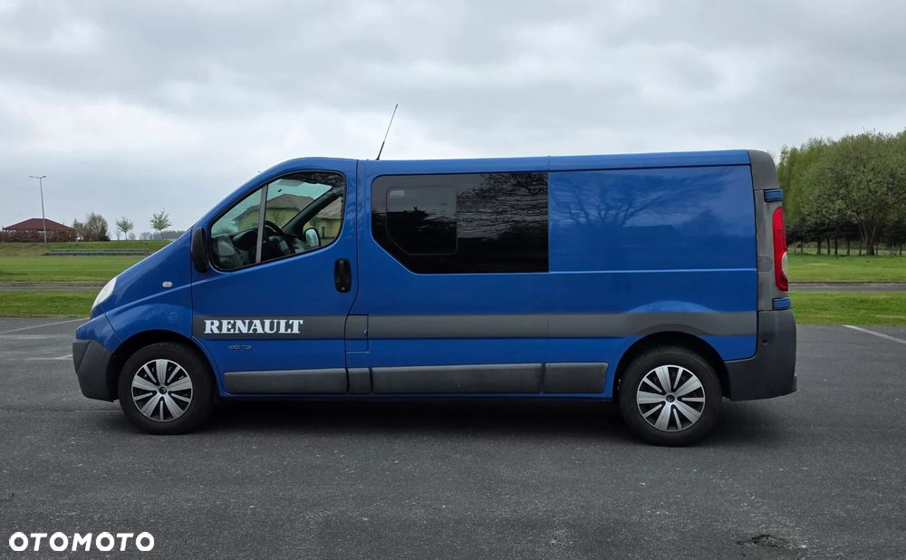 Renault TRAFIC - 12