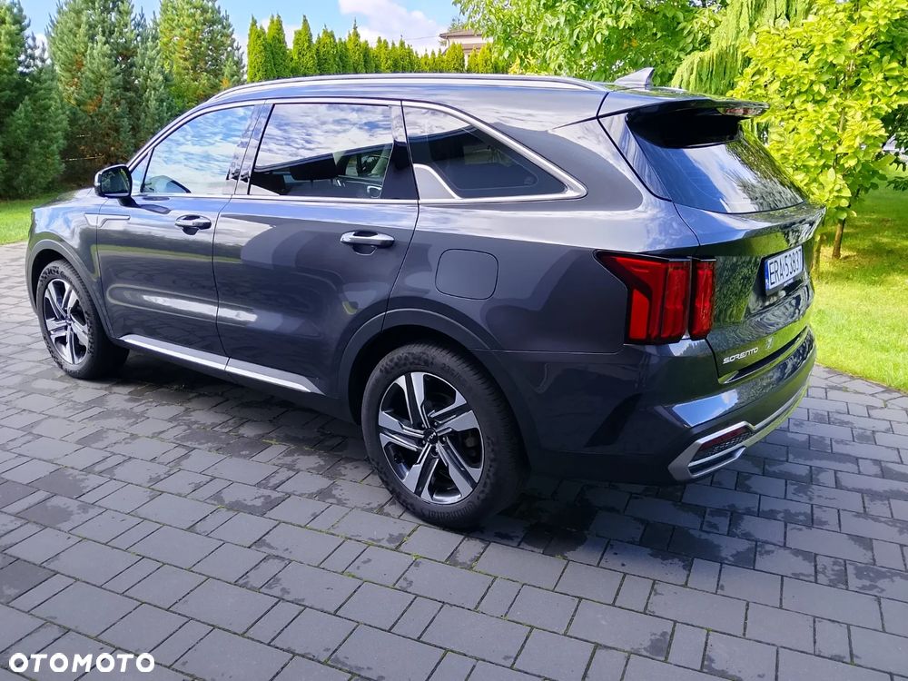 Kia Sorento 1.6 T-GDI HEV XL 7os - 11