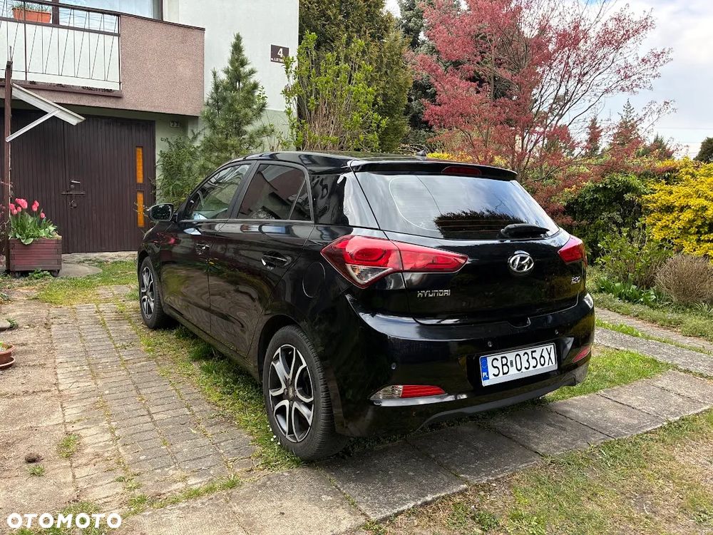 Hyundai i20 1.2 Trend - 4