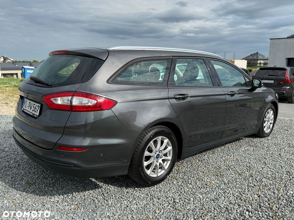 Ford Mondeo 2.0 TDCi STart-Stopp Titanium - 4