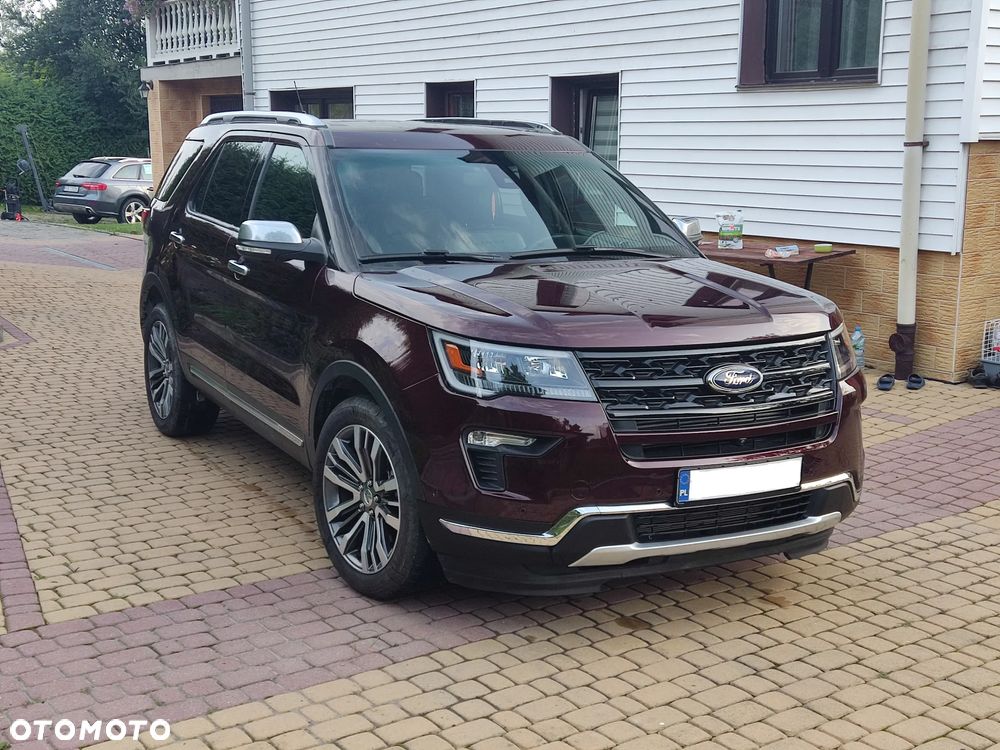 Ford Explorer - 1